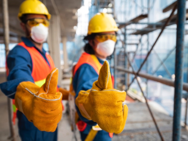 side-view-employee-with-safety-equipment